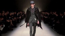 Burberry představuje pánskou kolekci na podzim 2012