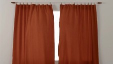 Bouroullecové navrhli pro Kvadrat minimalistický závěs
