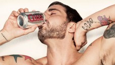 Marc Jacobs si zahrál v reklamě na Coca-Cola Light