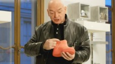 Jean Nouvel popisuje své boty Pure pro Ruco Line