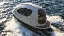 Jet Capsule je malá stylová loď v italském designu