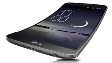 LG G Flex je extra odolný mobil s prohnutým displejem