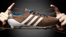 Adidas Samba Primeknit jsou první pletené fotbalové boty