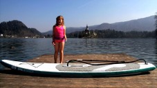 SipaBoards vyvinuli nafukovací a elektricky poháněný PaddleBoard