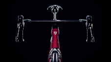 Trek Madone je luxusní silniční superkolo z budoucnosti