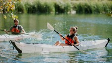 Oru Kayak je lehký kajak složený i rozložený do 5 minut