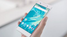 Sony představilo nový mobil Xperia XA bez rámečku