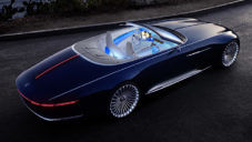 Mercedes-Maybach 6 Cabriolet je vybaven i sadou na piknik