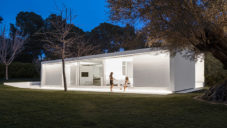 Fran Silvestre postavil ve Valencii luxusní domek pro hosty