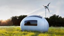 Slováci začali vyrábět mobilní a ekologický mikrodomek Ecocapsule