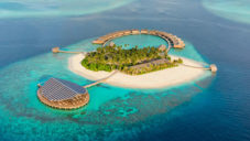Na Maledivách se otevírá energeticky soběstačný hotel Kudadoo