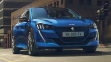 Peugeot 208 přichází s mladistvějším designem a možností elektrického pohonu