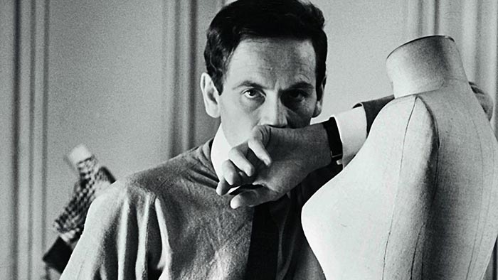 Zemřel francouzský módní návrhář Pierre Cardin