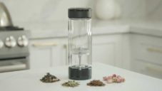 Tao Tea Tumbler je termoska inovativně louhující sypaný čaj