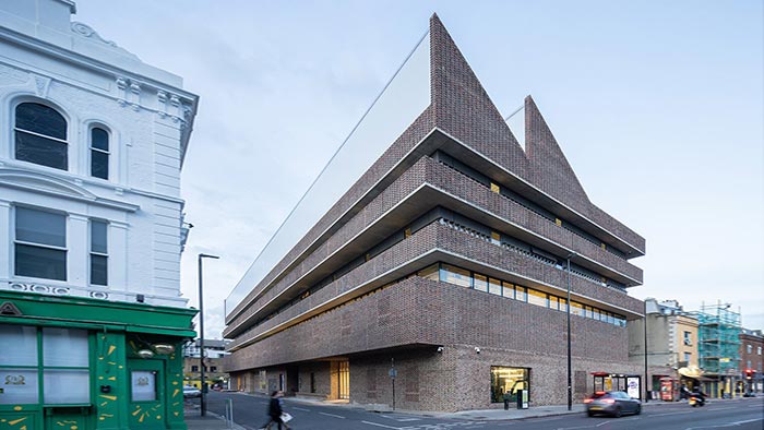Royal College of Art má v Battersea nový inovační kampus od Herzog & de Meuron