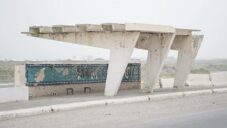 Soviet Bus Stops je film o dokumentování neuvěřitelných sovětských autobusových zastávek