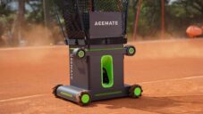 Acemate je první robotický protihráč v tenisu schopný chytat i odpalovat míčky
