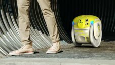Disney začalo vyrábět robota G1T4-M1N1 Droid inspirovaného sci-fi světem Star Wars
