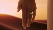 Spktrl vyrobili chytrý prsten Light Ring osazený diamantem místo displeje