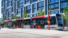 Škoda ForCity Plus 52T se po zkušebních jízdách dostala v Praze do ostrého provozu