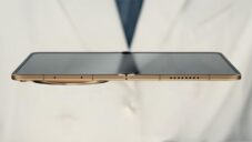 Oppo vydalo mobil Find N6 se skládacím displejem bez viditelné prohlubně