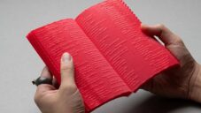 Hyperpress vyrobili na speciální 3D tiskárně první kompletně 3Dtištěnou knihu