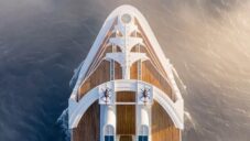 Freedom Ship je extrémní výletní loď navržená pro dvouletou plavbu okolo světa