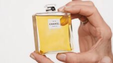 Chanel natočil krátké video o ikoně mezi parfémy Chanel N°5