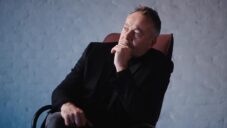 Ton natočil video o pozadí návrhu a výrobě křesla Cissy od designéra Patricka Norgueta