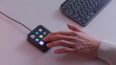 Logitech MX Keypad je malá lehce přizpůsobitelná klávesnice s LCD klávesami