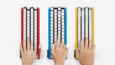 Japonská divize Google vytvořila fyzickou klávesnici Gboard v posuvné verzi Kurukuru